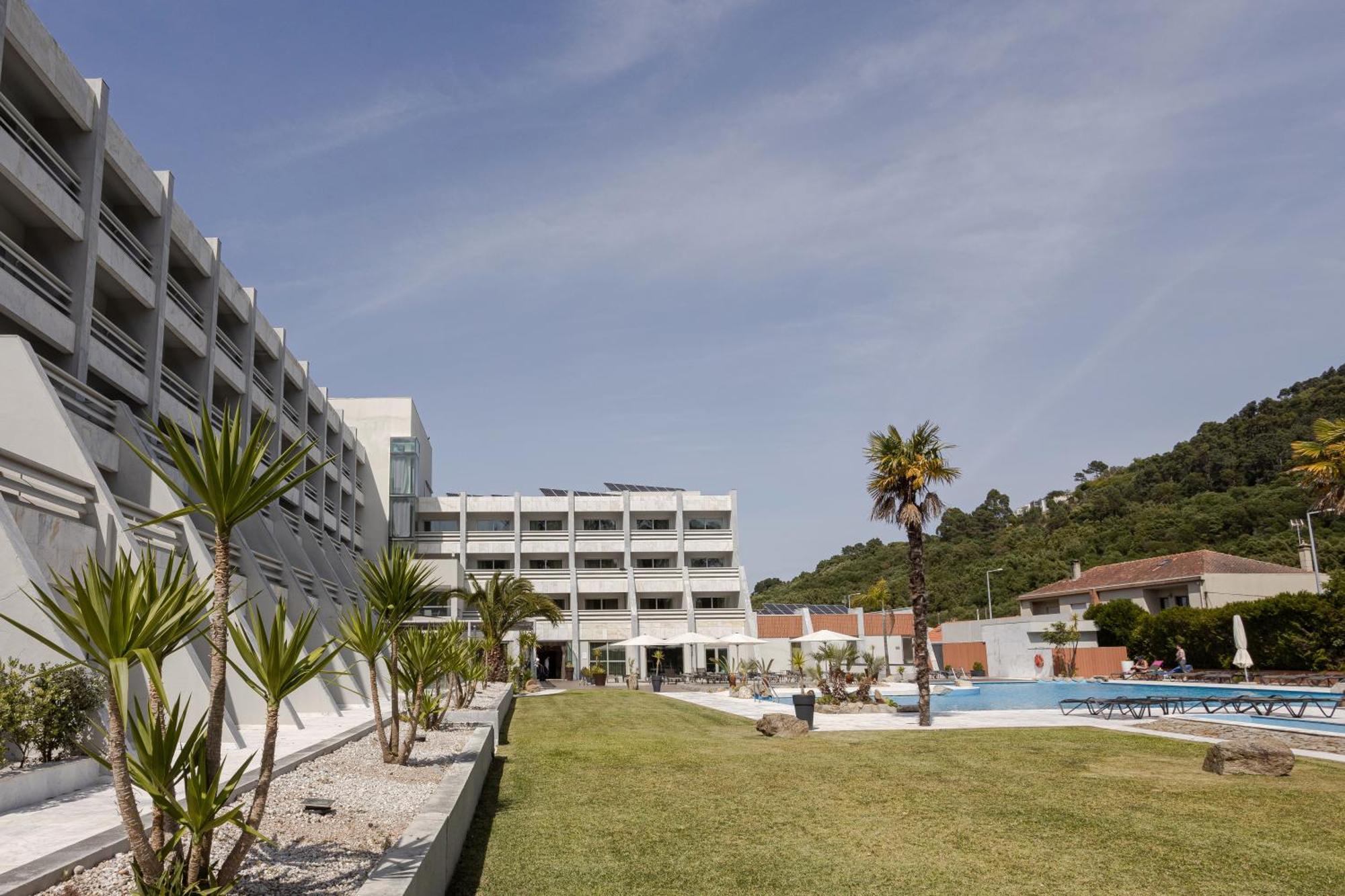 קמיניה Hotel Porta Do Sol Conference & Spa מראה חיצוני תמונה